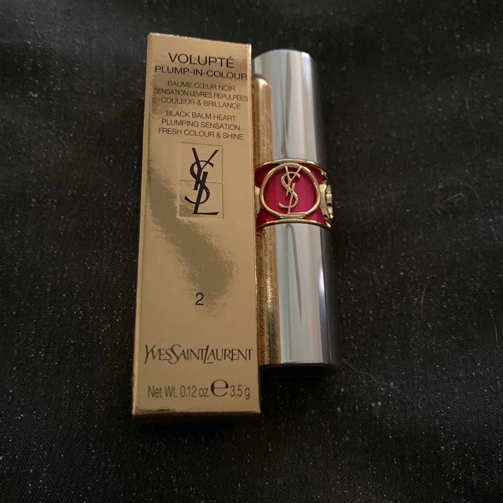 Yves Saint Laurent Lipstick in 2 Dazzling Fushcia